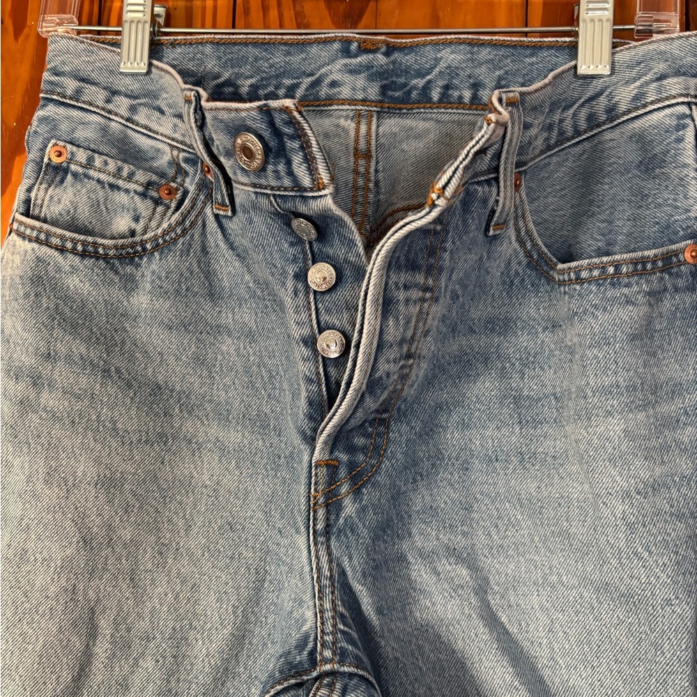 501 Levi's Distressed Straight Leg Jeans Womens 29 - Picture 4 of 8